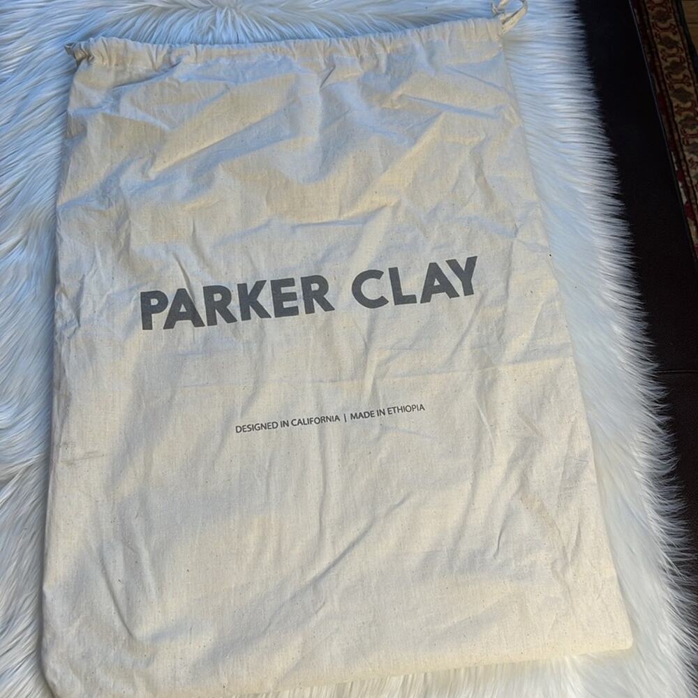 Parker Clay Emma Bucket Bag - Picture 11 of 13